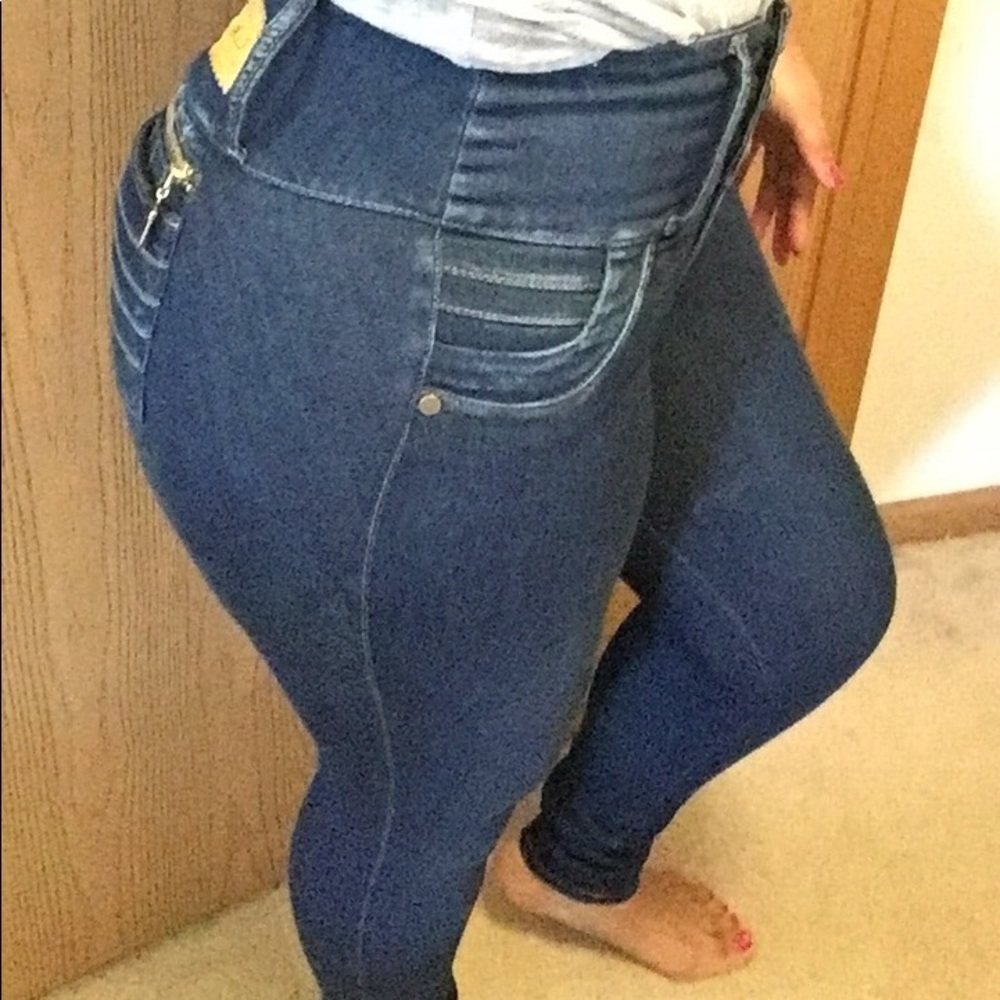 Colombian Butt lifting 🍑 Like new